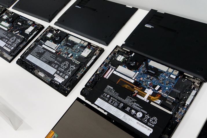 ThinkPad X1 Carbon̓