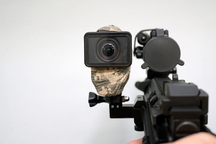 dK̐^ʂBeƂBM҂Ê߁AANVJdK̉ETChɎtĂ