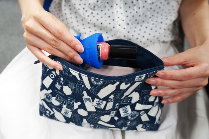 wɂ͂͂߂ɁAσ|[`Ɂutweexy{}jLAv̏ԂœĂ̂I