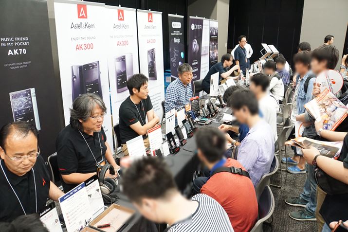 Astell&Kern�u�[�X�BAK70�̎��������߁A�����̃��[�U�[�łɂ�����Ă���