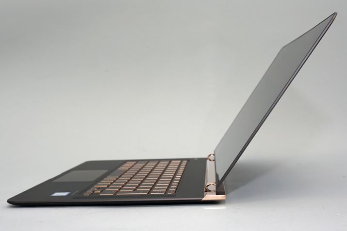 {̂𔖌^邽߂ɍ̗pȃqŴ߂Atʂ͏L̎ʐ^̊px܂łJȂ