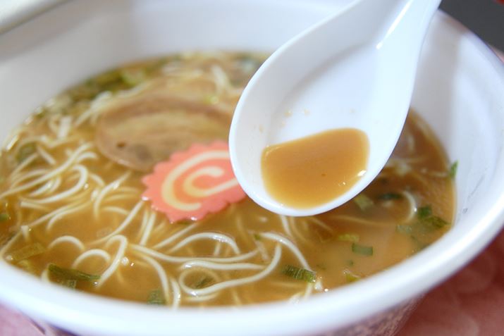 X[v́Aݖx[X̏ݖ؍BڂA肵Ă閡tł