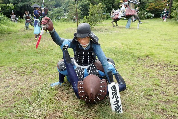 ���R�E���������R�̕����ł�����ˑ��͋S�C�����œG�ɔn���I