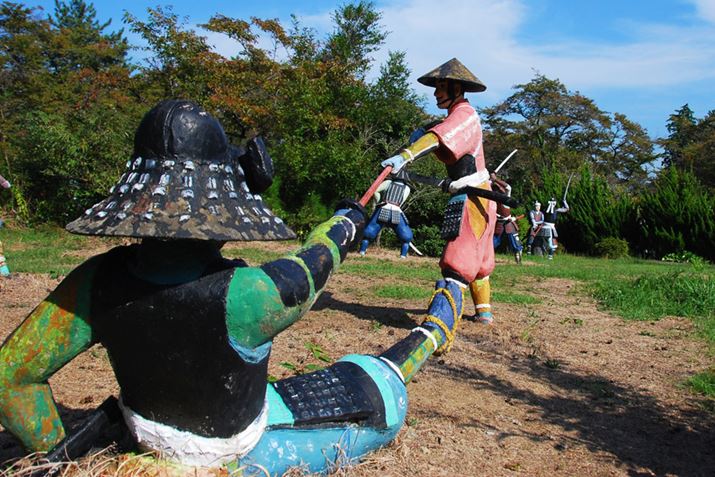 �b�h�ɓD���t���Ă���y�C���e�B���O���A�Տꊴ���������ĂĂ����B�ӊO�Ɏd�����ׂ����I