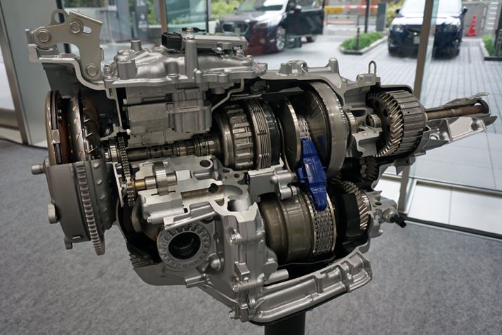 �g�����X�~�b�V������CVT�̃��j�A�g���j�b�N�����ڂ���Ă���