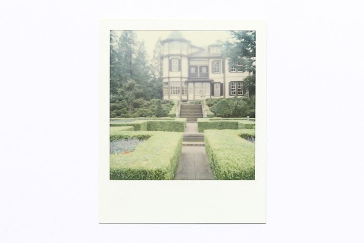 �������͐����ɎB�肽���ȁ[�Ǝv���A�Ί_�̏�ɃJ������u���ăA�v�����烊���[�g�B�e���܂����B�֗��I