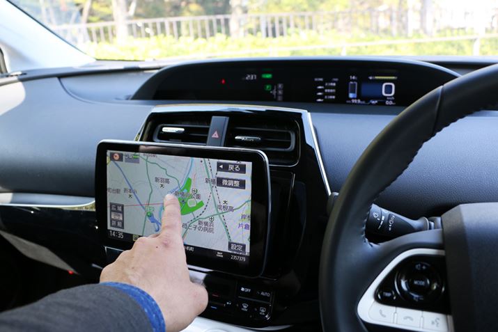 pbƌĔfł鎋F̂悳AΉł鑀쐫̓hCüSɂȂ