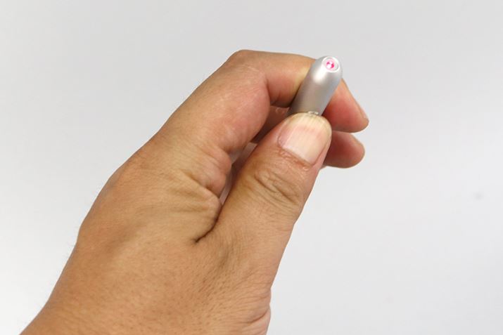 ̕ɂ̓v[e[VȂǂŎg郌[U[|C^[gݍ܂Ă