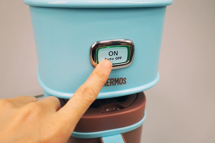 �T�[�o�[��{�̂ɖ߂��A�d������ꂽ�炠�Ƃ͑҂����ł�