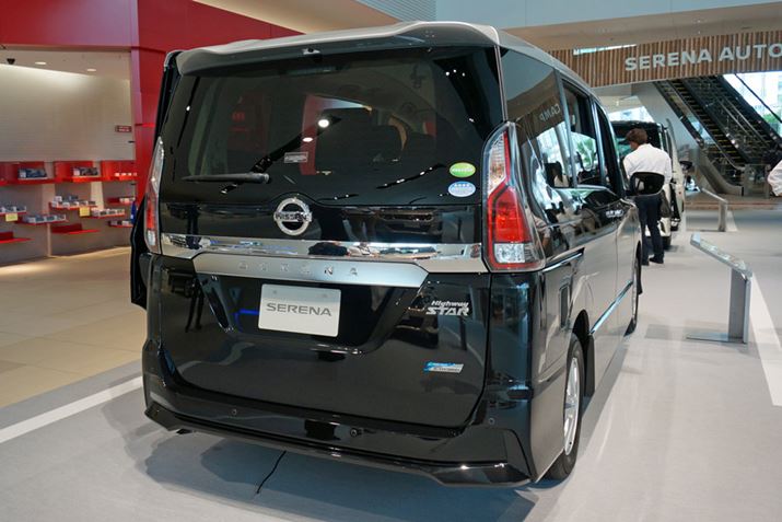 �������肵�����A�f�U�C���B�E�C���h�E���L�����E���ǍD������