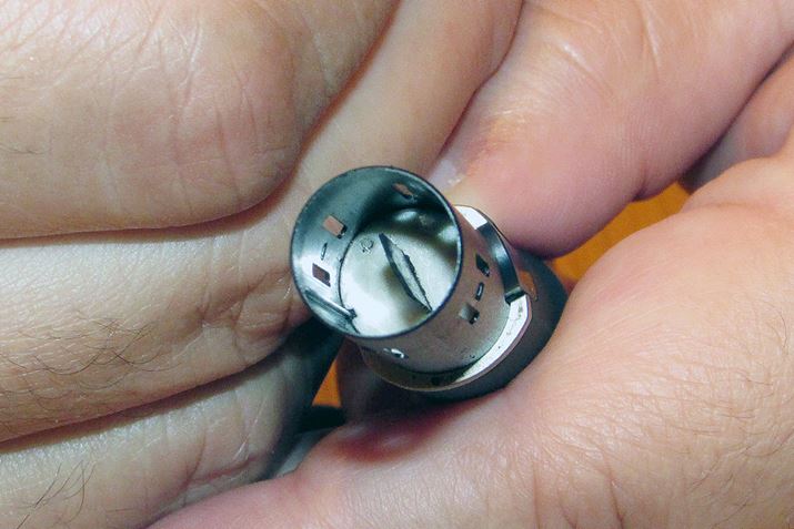 ɂƌĂ̂Mpu[hBuiQOSv̐SƂ镔