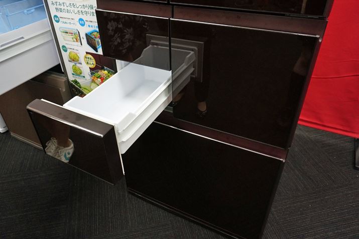 č2iڂɂ̂Au^C}[Ⓚvł镔