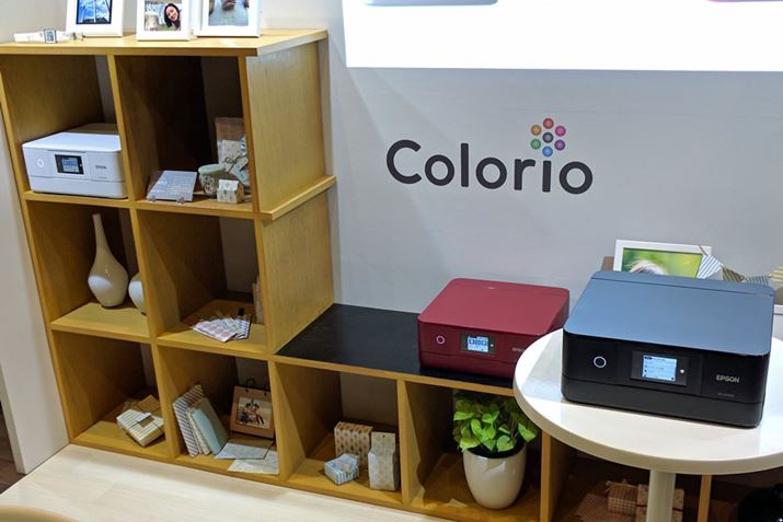 �C���e���A������܂��Ȃ��A�R���p�N�g�Ő������̂���f�U�C�����傫�ȓ�����