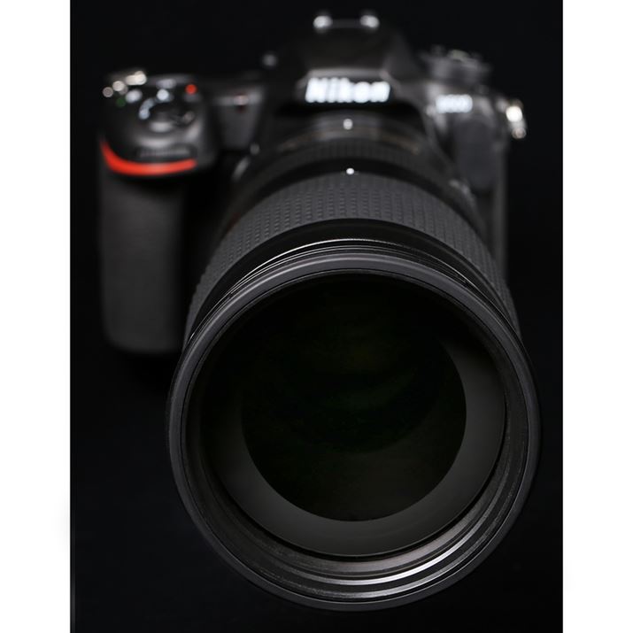 tB^[a95mm̑^YBJFl̓Y[SF5.6B500mmF5.6̖邳̂|Cg