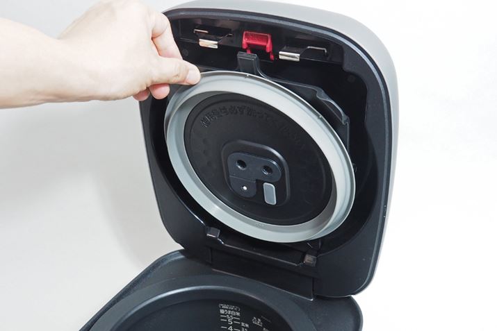 W̓{^ЂƂŎOłBpbLȂǁAOȂ΂ȂȂp[c͂Ȃ