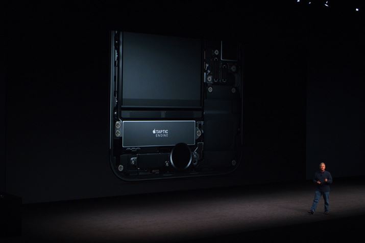 Taptic Engine𓋍ڂAz[{^ƐUŃtB[hobNĂ