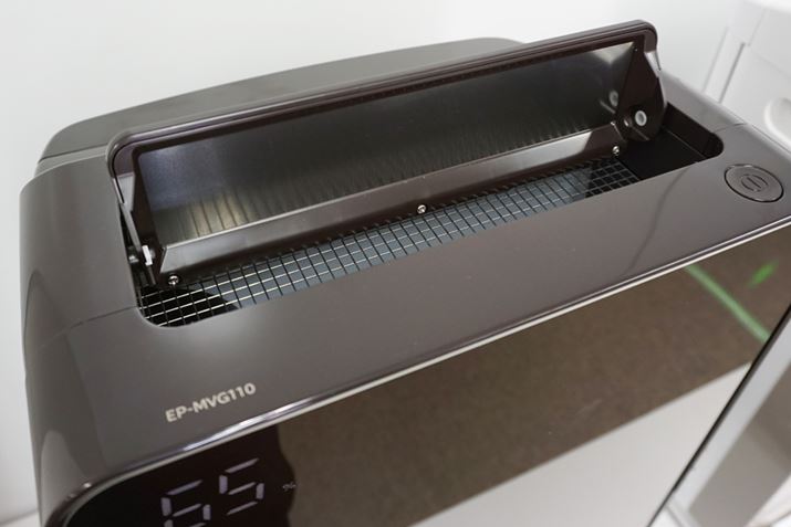 oɂtbvƃlbgɂ̓XeXfނ̗pBXeXɊ܂܂CIŋۂ}܂