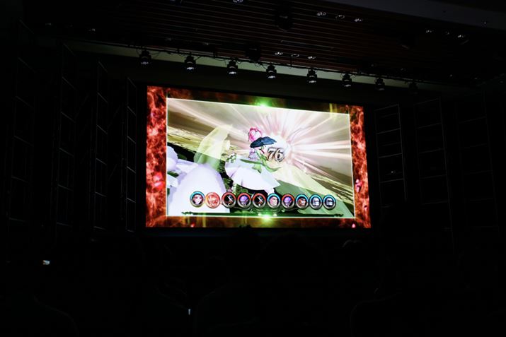 VgC[ł́A퓬V[̗lqmFł