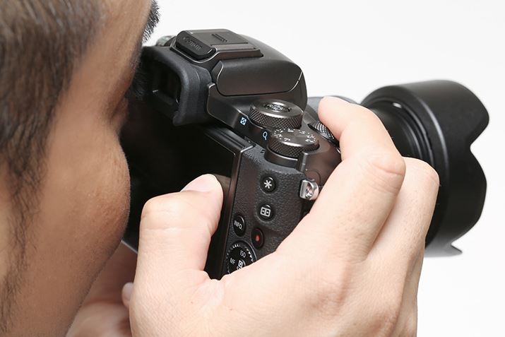 t@C_[`܂܁Aj^[^b`邱ƂŒIAFgwł^b`hbOAFɑΉ