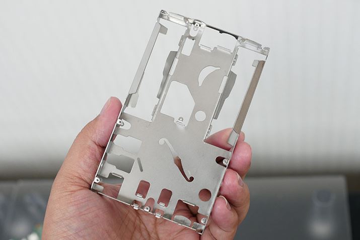 Œ肷XeXV[VB]݂𑝂xグĂB