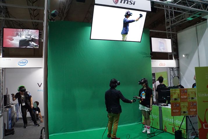 ꂽꏊɂlVRăR~jP[VƂuLinked-door loves Space Channel 5v