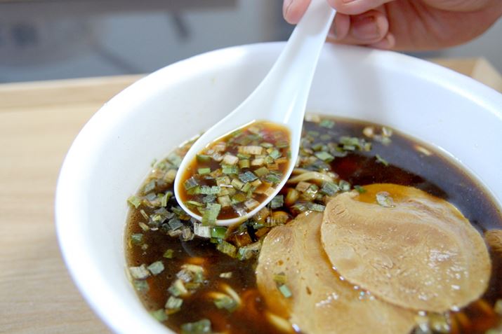 X[v͐^B̂ނ̃lMՂĂ܂