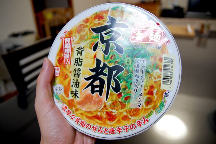 āA}_ĆuswݖvHׂĂ݂܂