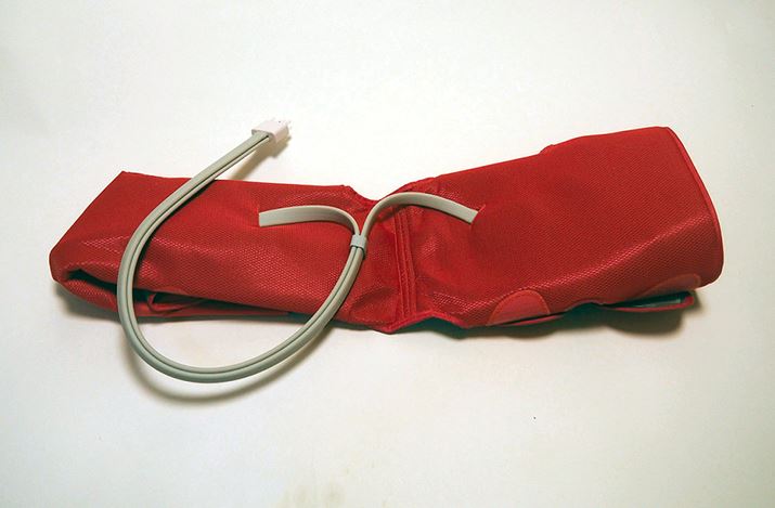 Cʂz[X́AA^b`g̗oĂ܂B̃z[X͎Oł܂