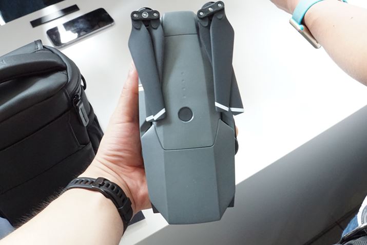 A[vy[500mlybg{gقǂ̃RpNgȑ傫