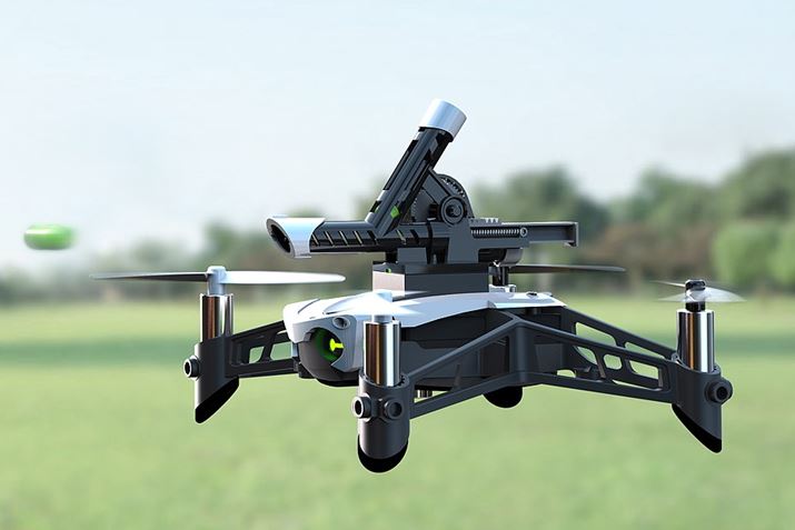 Lmp[c̏㕔̓ɒe߁AO甭˂܂