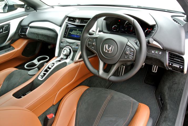 Vtgo[͂Ȃ{^ANb`Ȃ2y_ȂǁAX[p[J[Ȃł͂̃RbNsbg