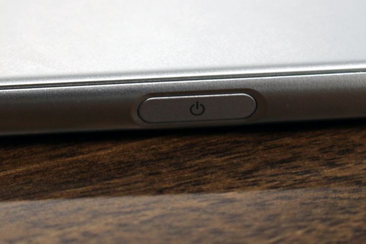 ʂ́Ad{^ƈ̉ꂽwZT[ڂĂ