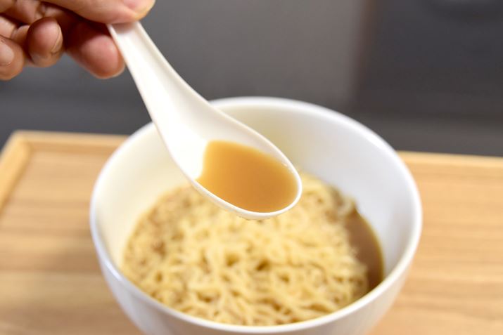 eʂ102gi90gjBǂƂX[vł