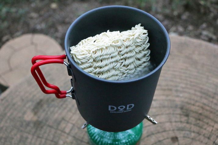 ���Ȃ��ƃR�[�q�[�🹂���Ȃ��Ȃ�܂����A�ܖ˂�܂炸�ɓ����ł���N�b�J�[�̃T�C�Y�͂����I