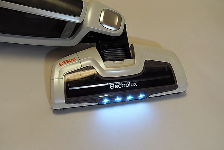 ɕ񂾖邢LEDŁAÂꏊ̃zR͂ƌ