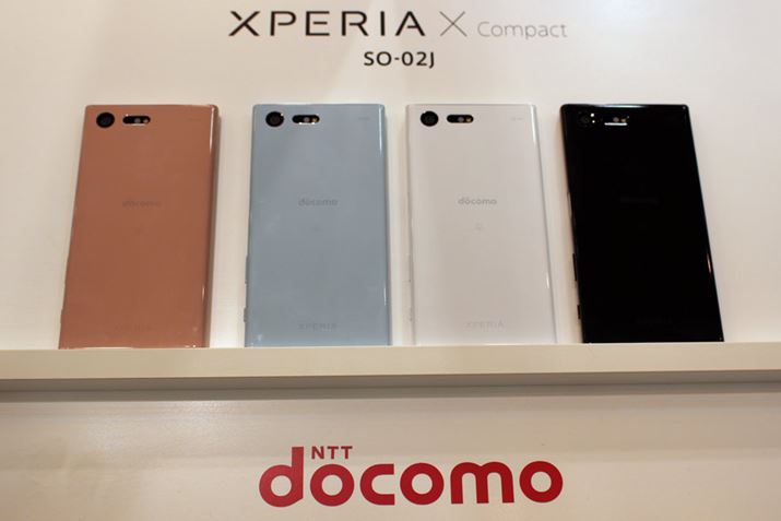 J[oG[V4FB\tgsNA~Xgu[AzCgAjo[XubNƂȂ