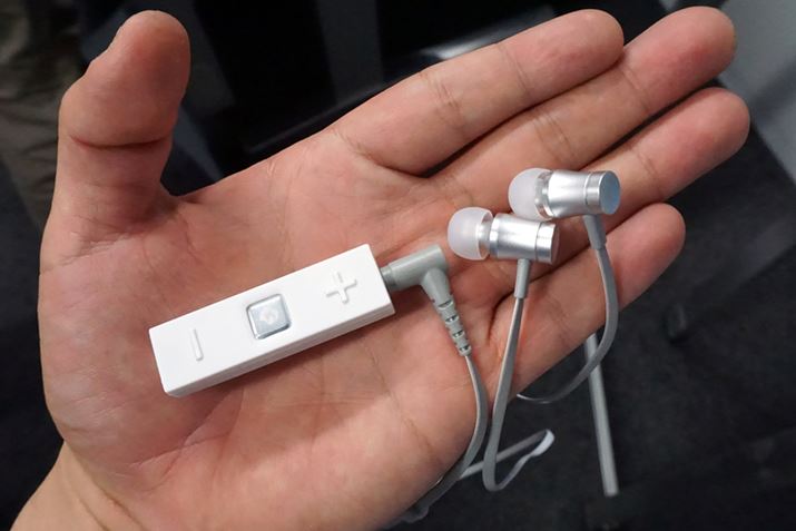 Sound Air WS-3000BCzƃV[o[2̃p[cō\Ă