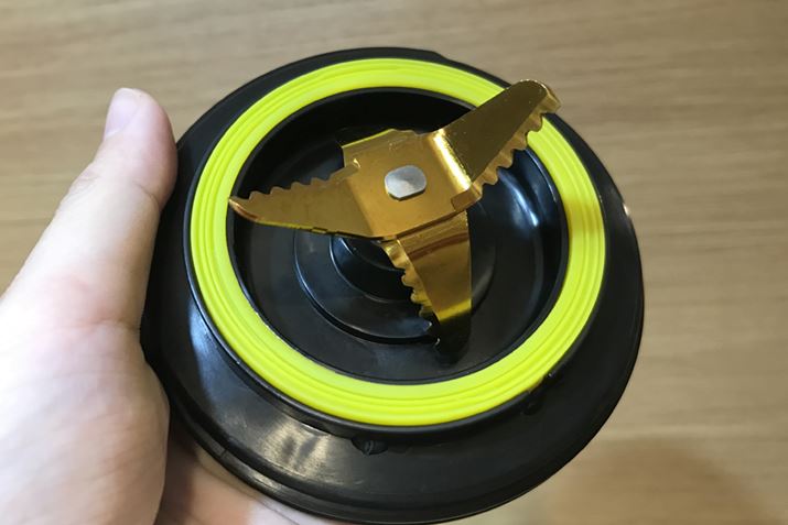 ~LT[@\̃Jb^[̓XeXi`^R[eBOjŁA]͍őŁi݂܂mFłj