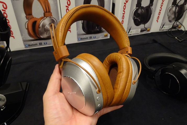 pCIjAuhBluetoothwbhzuSE-MS7BTvBLڑł̓nC]ɂΉ