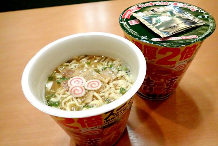 �t�̃R���{�J�b�v�˂������I