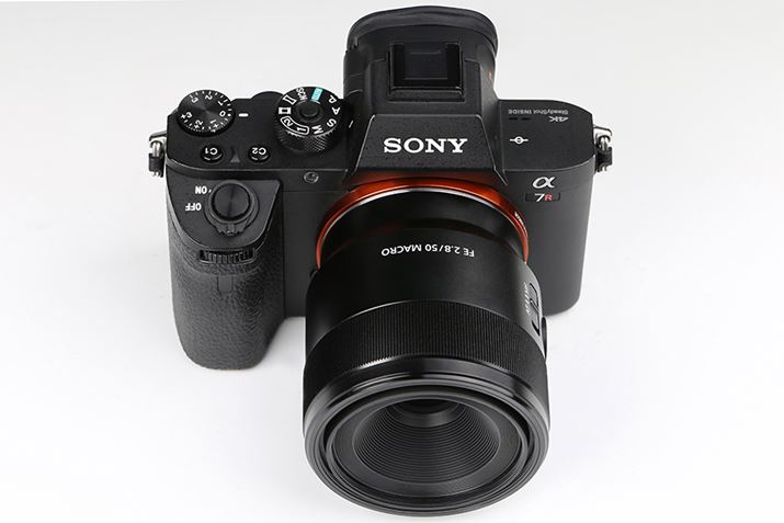 70.8iőaj×71iSjmmŏdʖ236g̃RpNgȃY