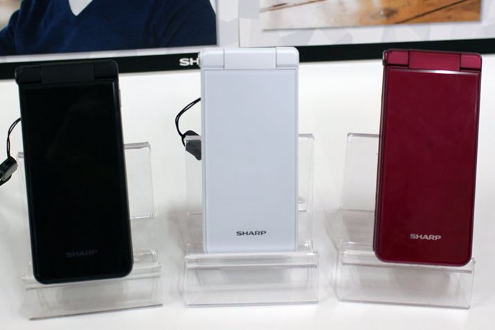 J[oG[V́AzCgAbhAubN3