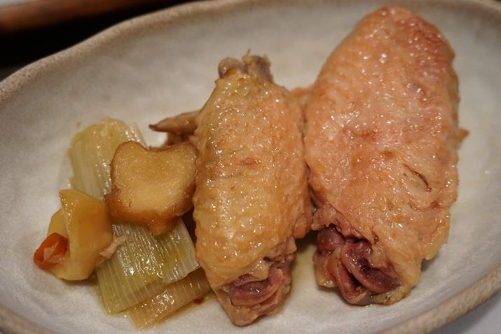 H͕\ʂɏĂFĂA͓Œ܂BEL-MA30̏ꍇAψ͂30