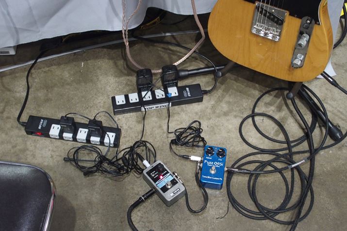 iFi Audiou[Xł́AdA_v^[ŃGtFN^[̉ɈႢł邱ƂAs[Ă