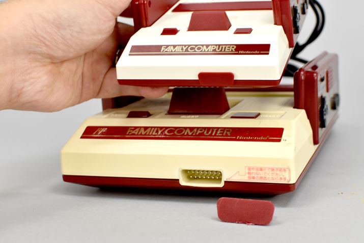 t@~ŔAOʂ̊O[qJo[O܂A~jt@~R͊O܂