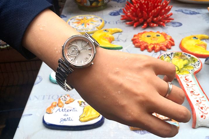 u5ChvdlȂ̂ŁÂɂ킩JSł