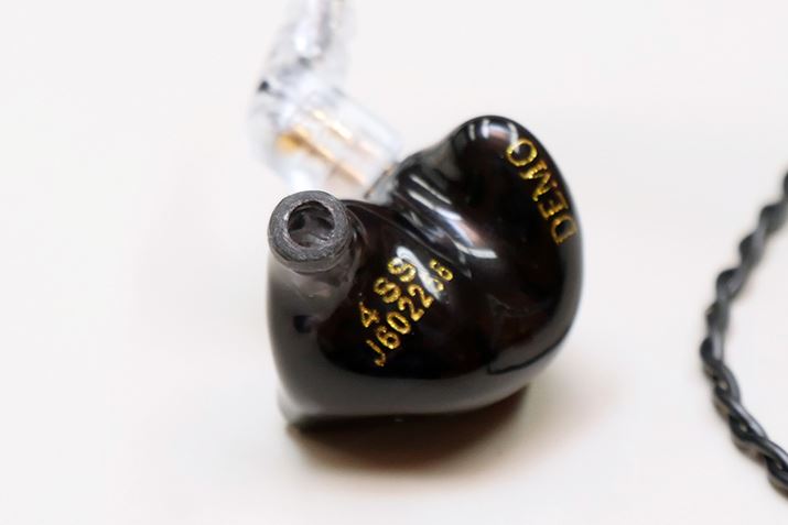 4hCo[f̂݁AehCo[̉ǂmYO܂łĂ