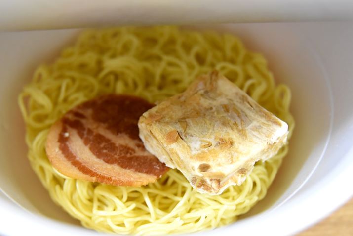 ���₭�̓`���[�V���[�ƃ����}�B��ނ̃{�����[���Ɉ��|����܂�