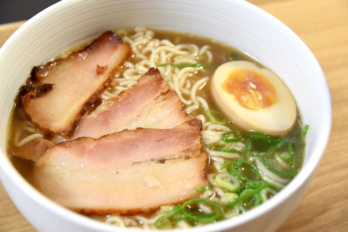 �X�[�p�[�ŁA�`���[�V���[�Ɩ��ʂ��w�����A�̂��Ă݂܂����B�����ڂ́A���Ȃ肺�������ł�