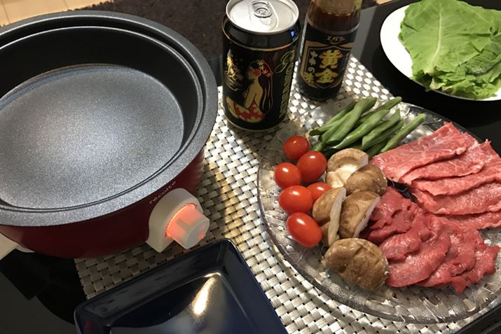 ���Ɩ�؂�p�ӁB�v���[�g���������̂ŁA��؂͂��܂�X�y�[�X���Ƃ炸�ɏĂ�����̂��`���C�X����